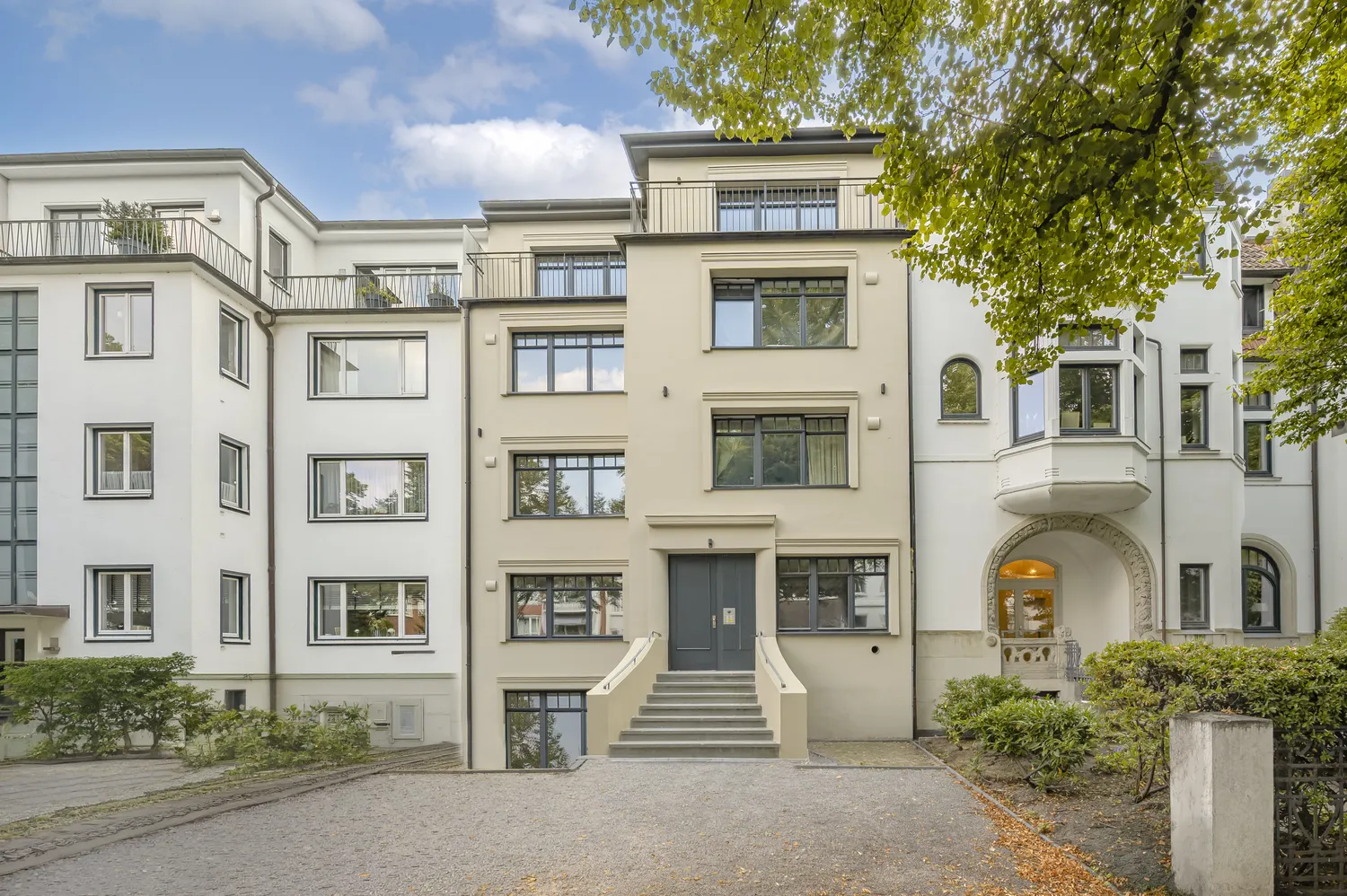 2 Zimmer Wohnung mit 63 m² in Hamburg – Bild 1
