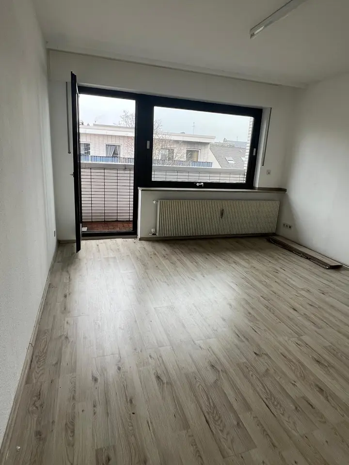 2 Zimmer Wohnung mit 67 m² in Oberhausen – Bild 1