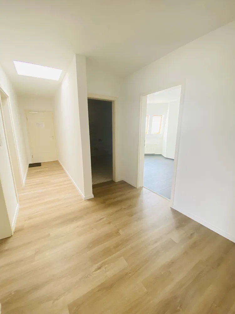 3 Zimmer Wohnung mit 94 m² in Magdeburg – Bild 4