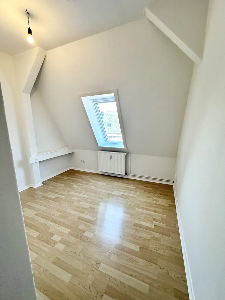 3 Zimmer Wohnung mit 76 m² in Hamburg – Bild 4