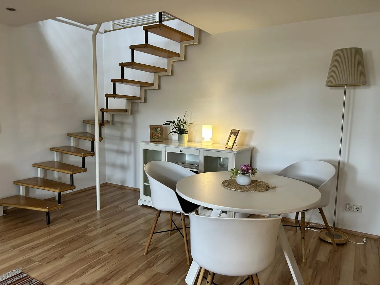 2 Zimmer Wohnung mit 70 m² in Karlsruhe – Bild 3
