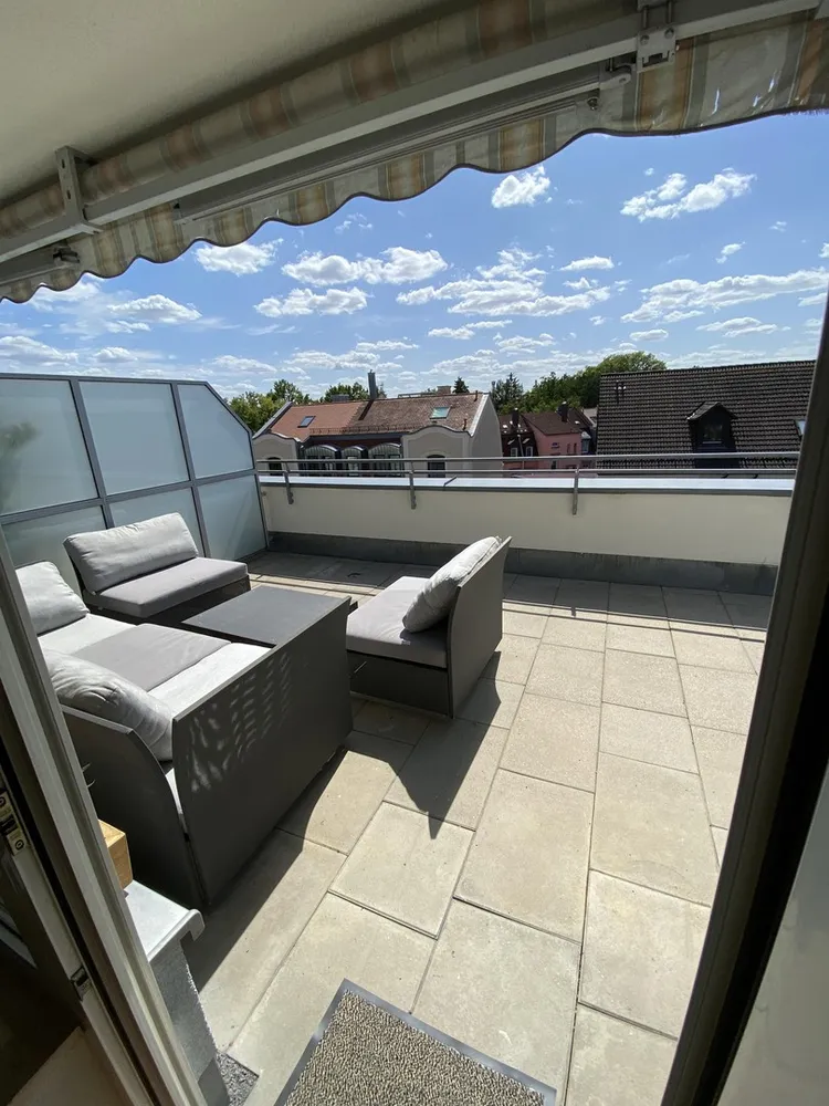2 Zimmer Wohnung mit 75 m² in Nürnberg – Bild 2