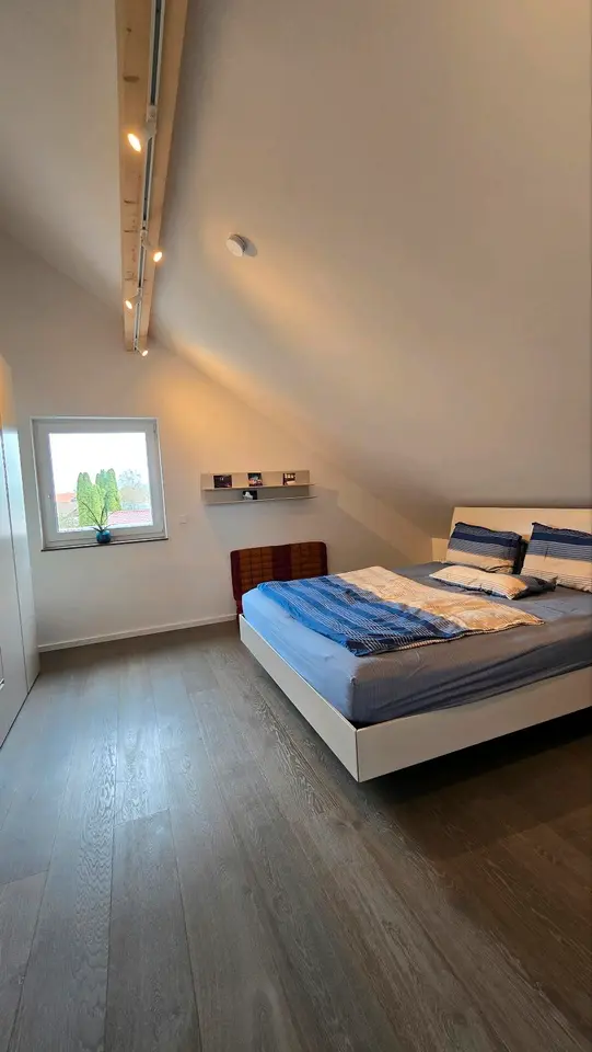 2 Zimmer Wohnung mit 100 m² in Weilheim in Oberbayern – Bild 2