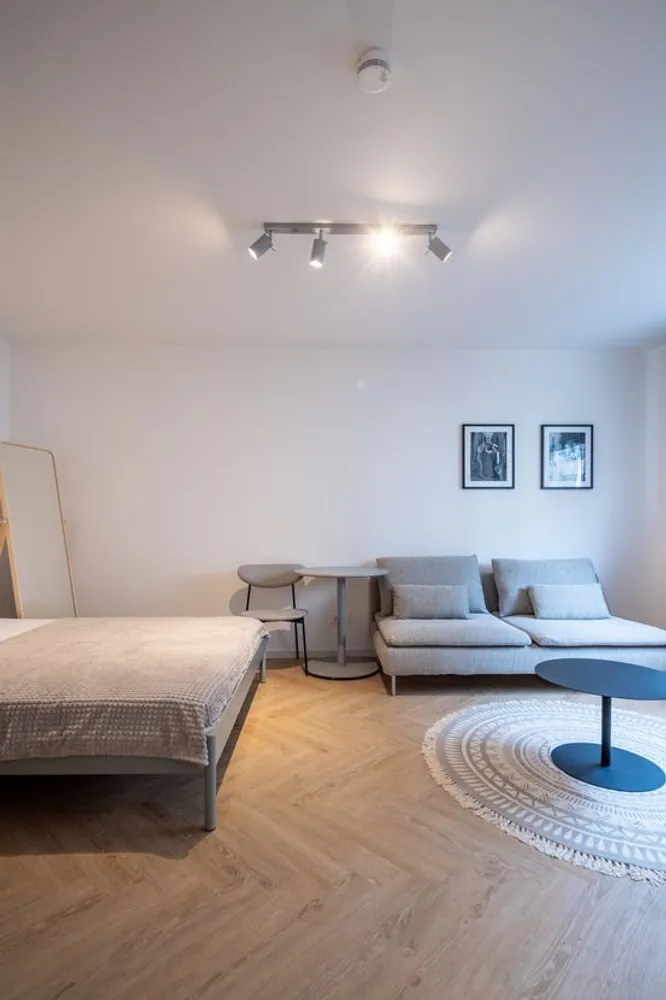 1 Zimmer Wohnung mit 30 m² in Stuttgart – Bild 2