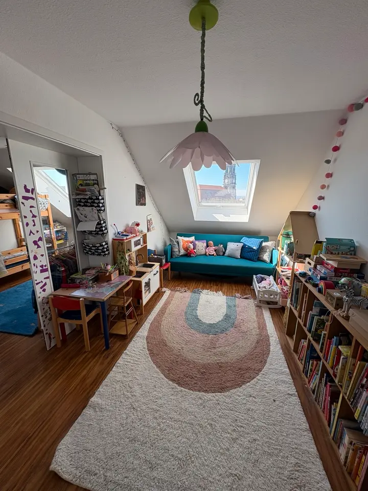 5 Zimmer Wohnung mit 160 m² in Dresden – Bild 4