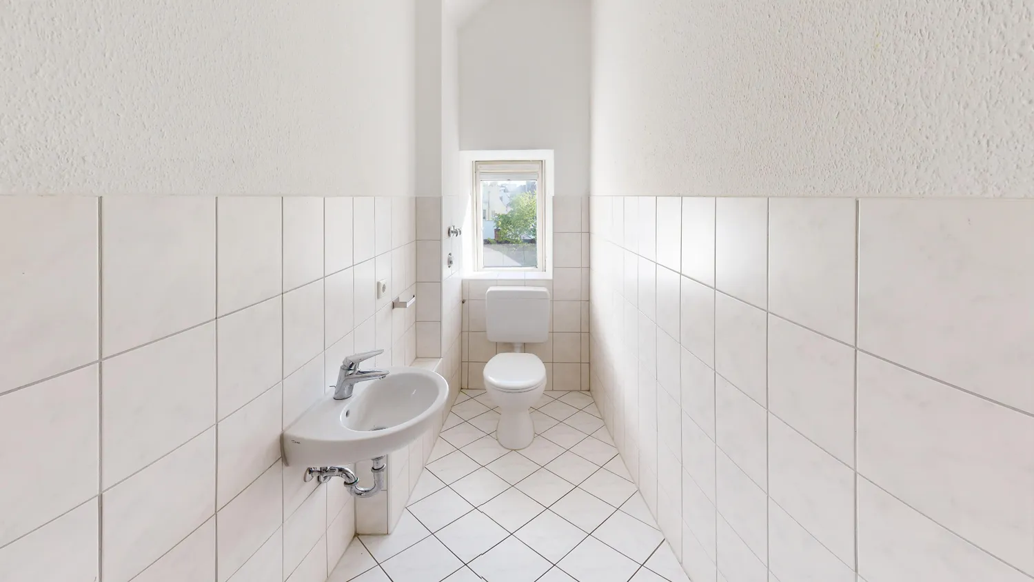 4 Zimmer Wohnung mit 115 m² in Nürnberg – Bild 2