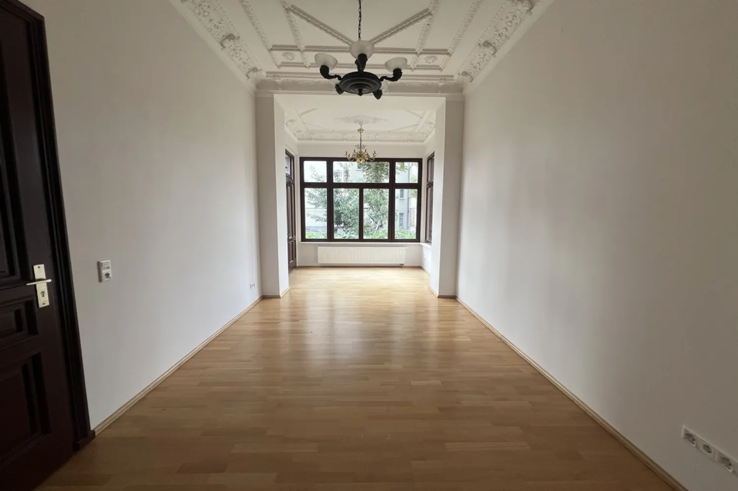7 Zimmer Wohnung mit 180 m² in Leipzig – Bild 4