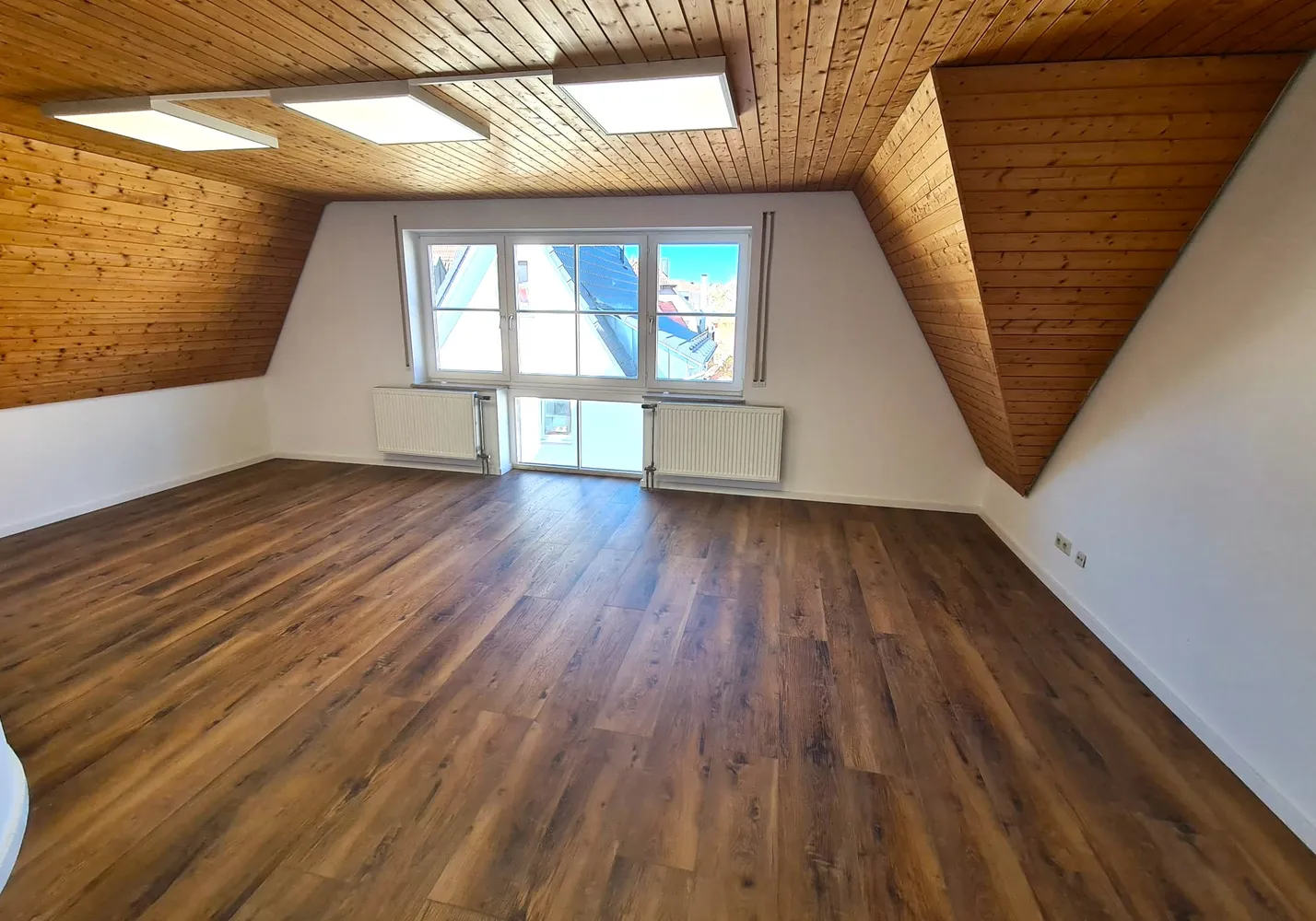 4 Zimmer Wohnung mit 80 m² in Aalen – Bild 1