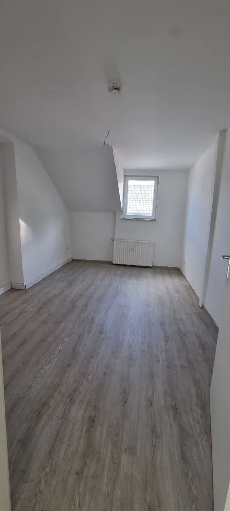 4 Zimmer Wohnung mit 100 m² in Duisburg – Bild 6