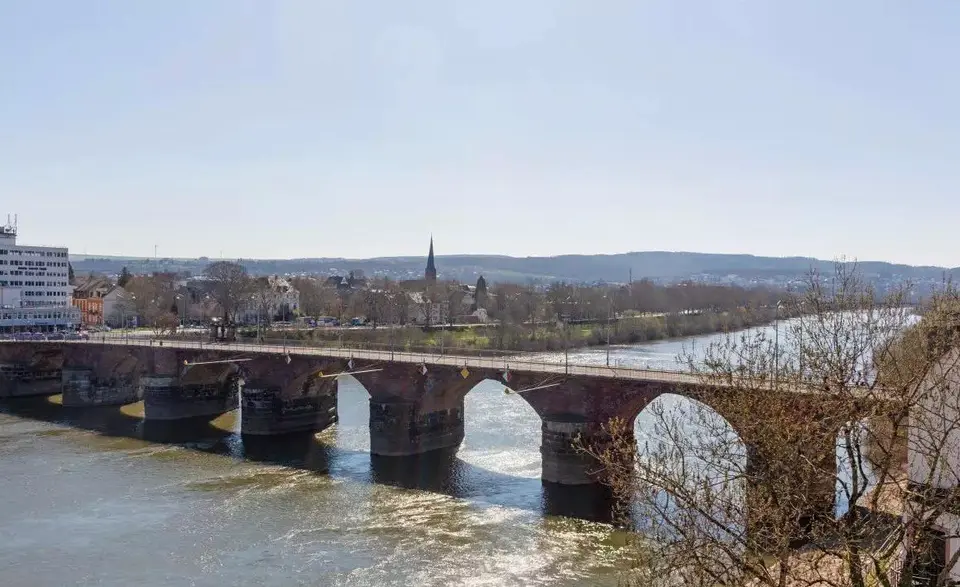 2 Zimmer Wohnung mit 65 m² in Trier – Bild 2