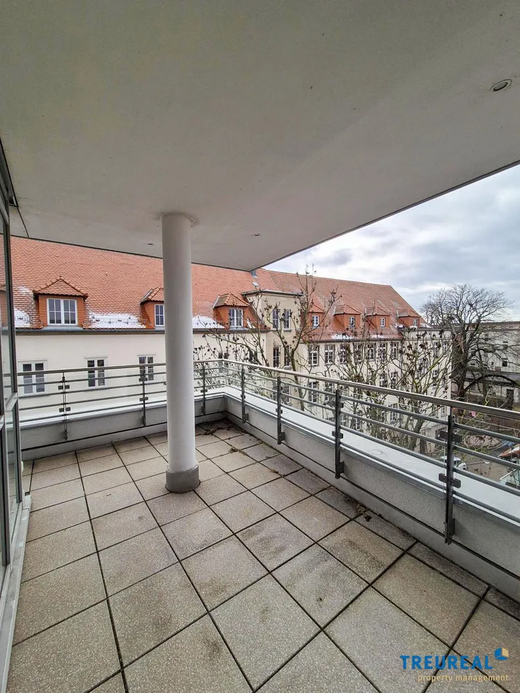 2 Zimmer Wohnung mit 77 m² in Halle (Saale) – Bild 8