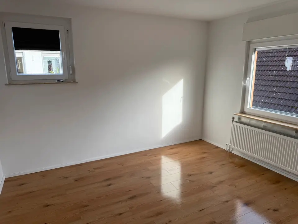 6 Zimmer Wohnung mit 140 m² in Heppenheim – Bild 3