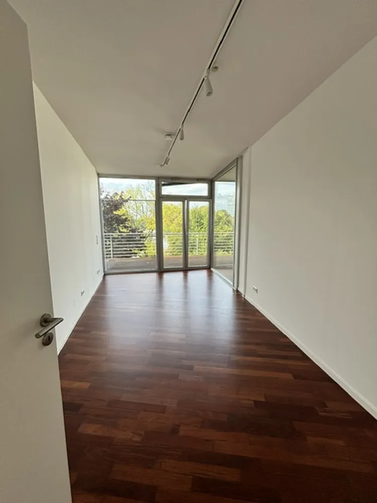 6 Zimmer Wohnung mit 265 m² in Berlin – Bild 11