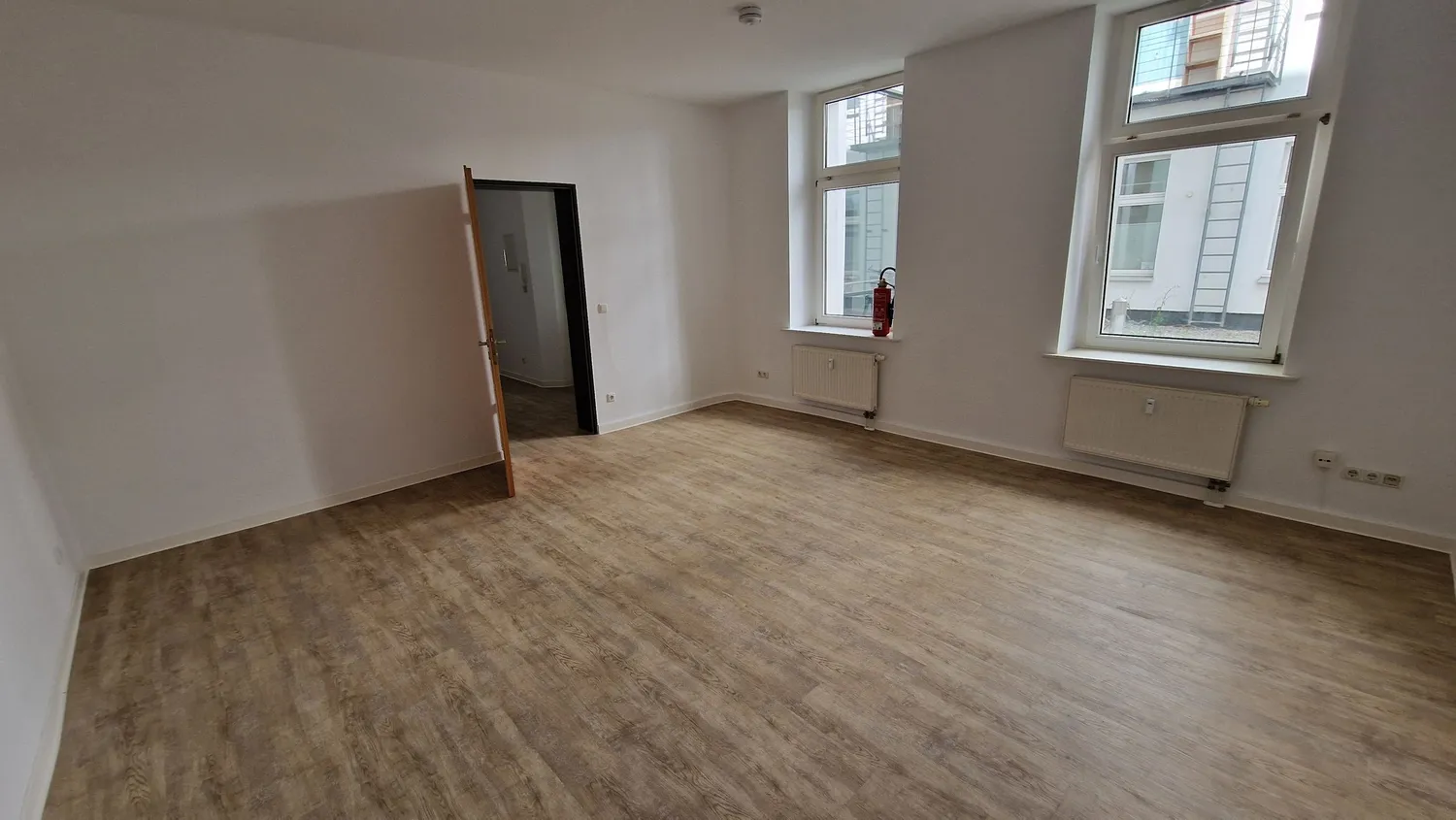 4 Zimmer Wohnung mit 120 m² in Magdeburg – Bild 12