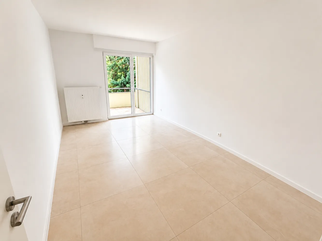 4 Zimmer Wohnung mit 125 m² in Mannheim – Bild 2