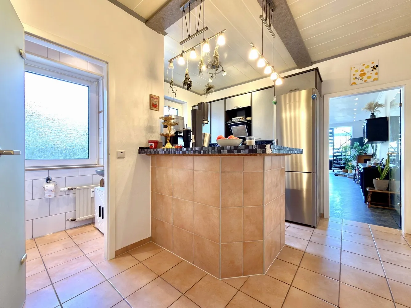 3 Zimmer Wohnung mit 120 m² in Krefeld – Bild 2