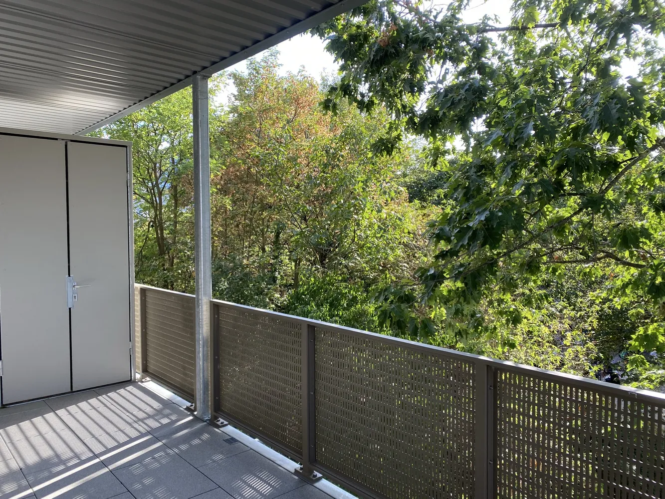 4 Zimmer Wohnung mit 112 m² in Köln – Bild 1