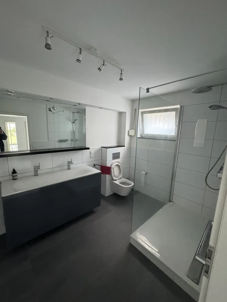 4 Zimmer Haus mit 114 m² in Düsseldorf – Bild 2