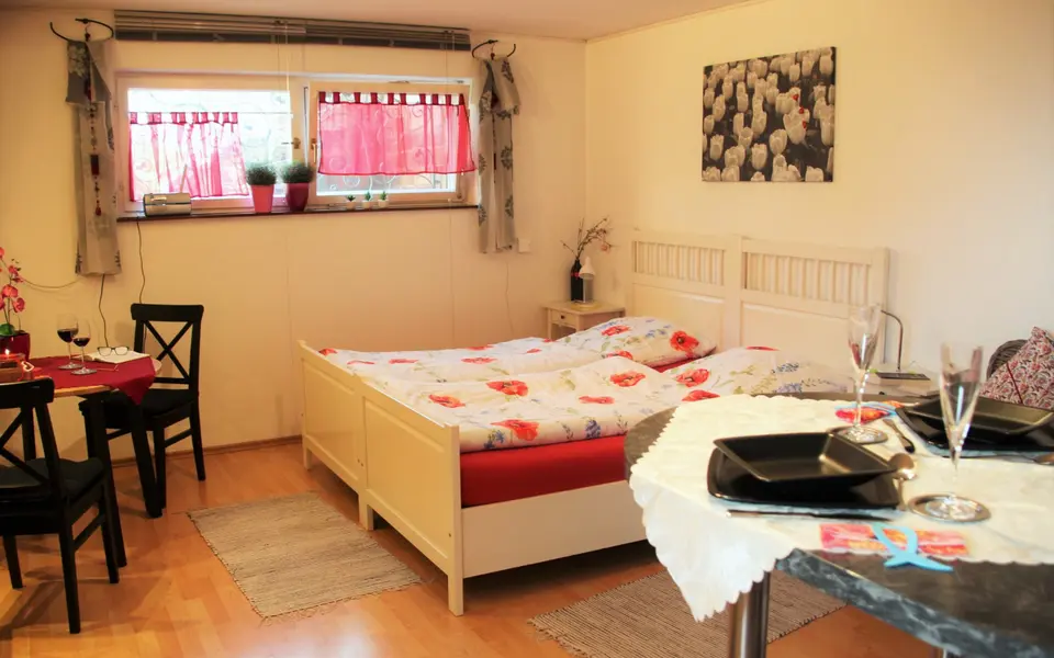 WG-Zimmer mit 33 m² in Metzingen – Bild 2