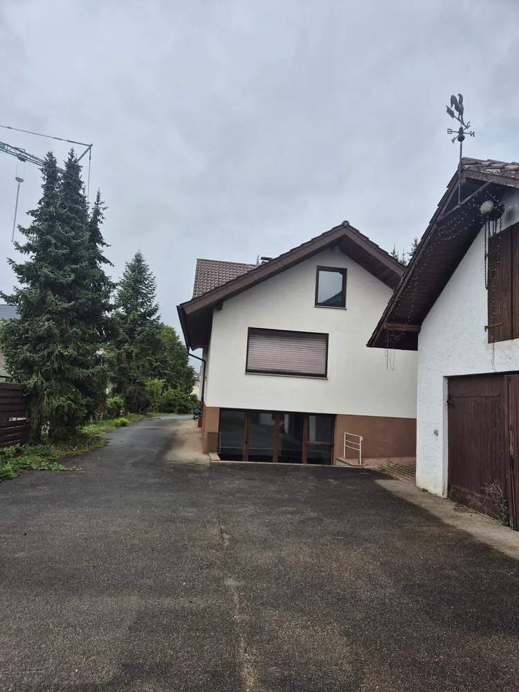 7 Zimmer Haus mit 165 m² in Pforzheim – Bild 2