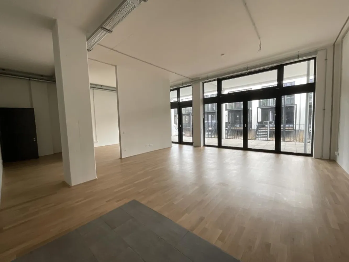 2 Zimmer Wohnung mit 108 m² in Bremen – Bild 1