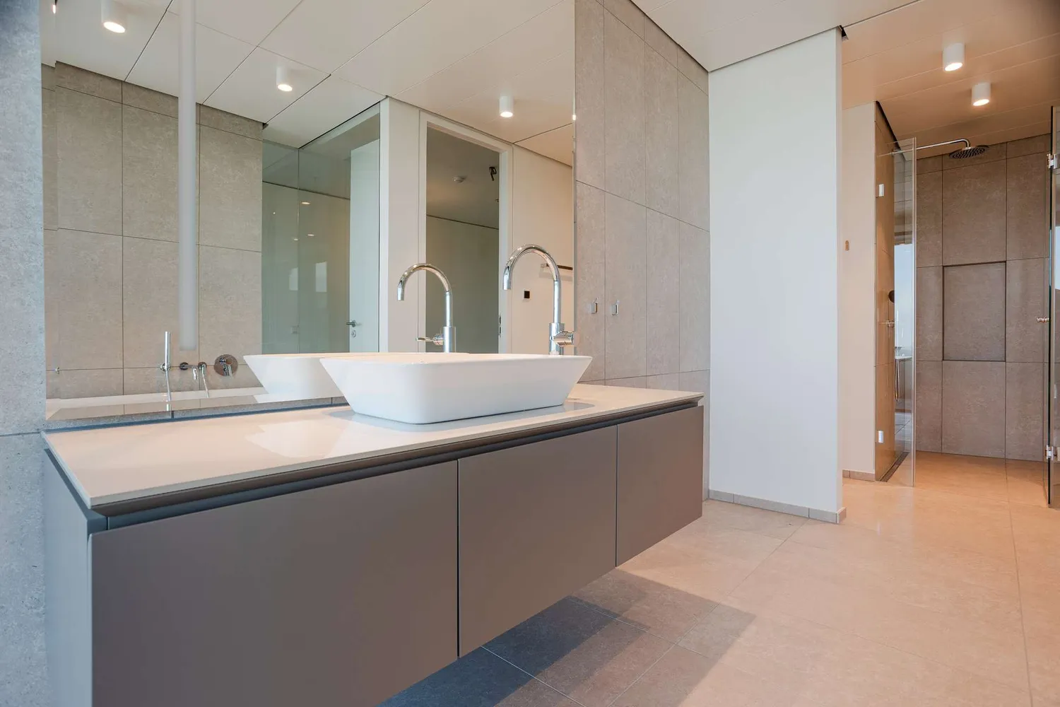 3 Zimmer Wohnung mit 133 m² in Frankfurt am Main – Bild 3