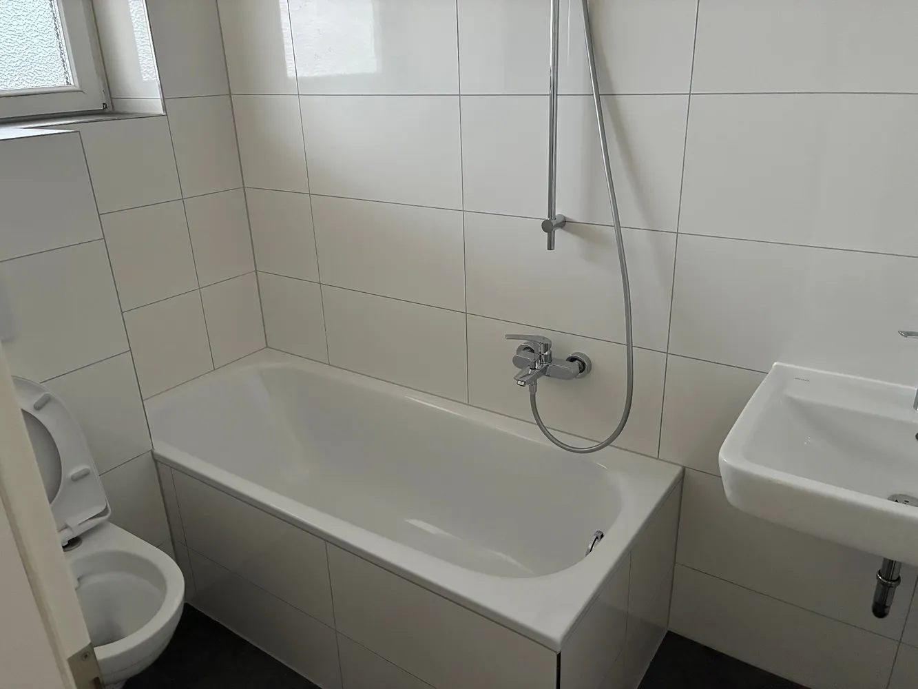 2 Zimmer Wohnung mit 58 m² in Neuss – Bild 2