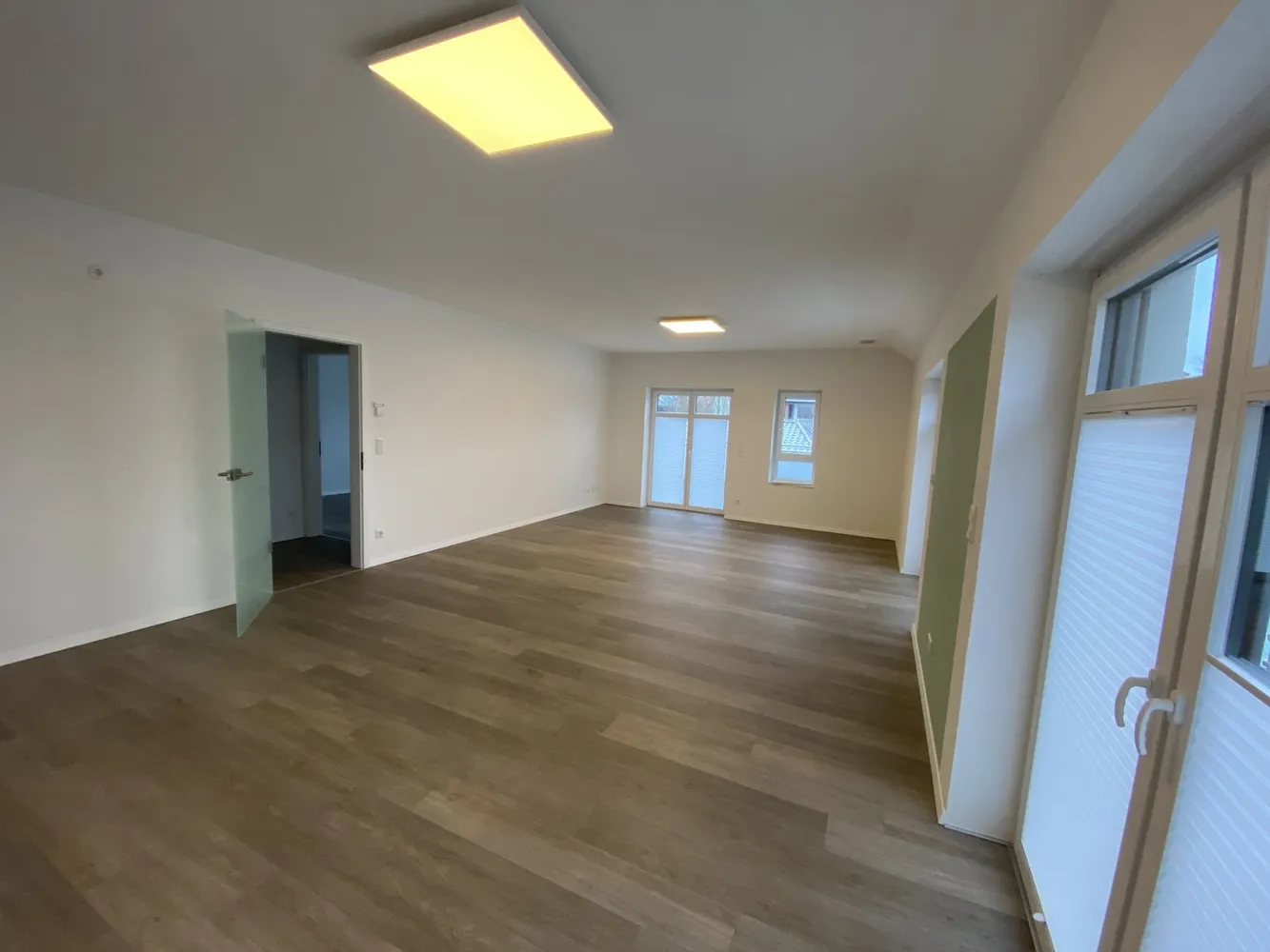 2 room apartment with 104 m² in Oldenburg – Photo 9
