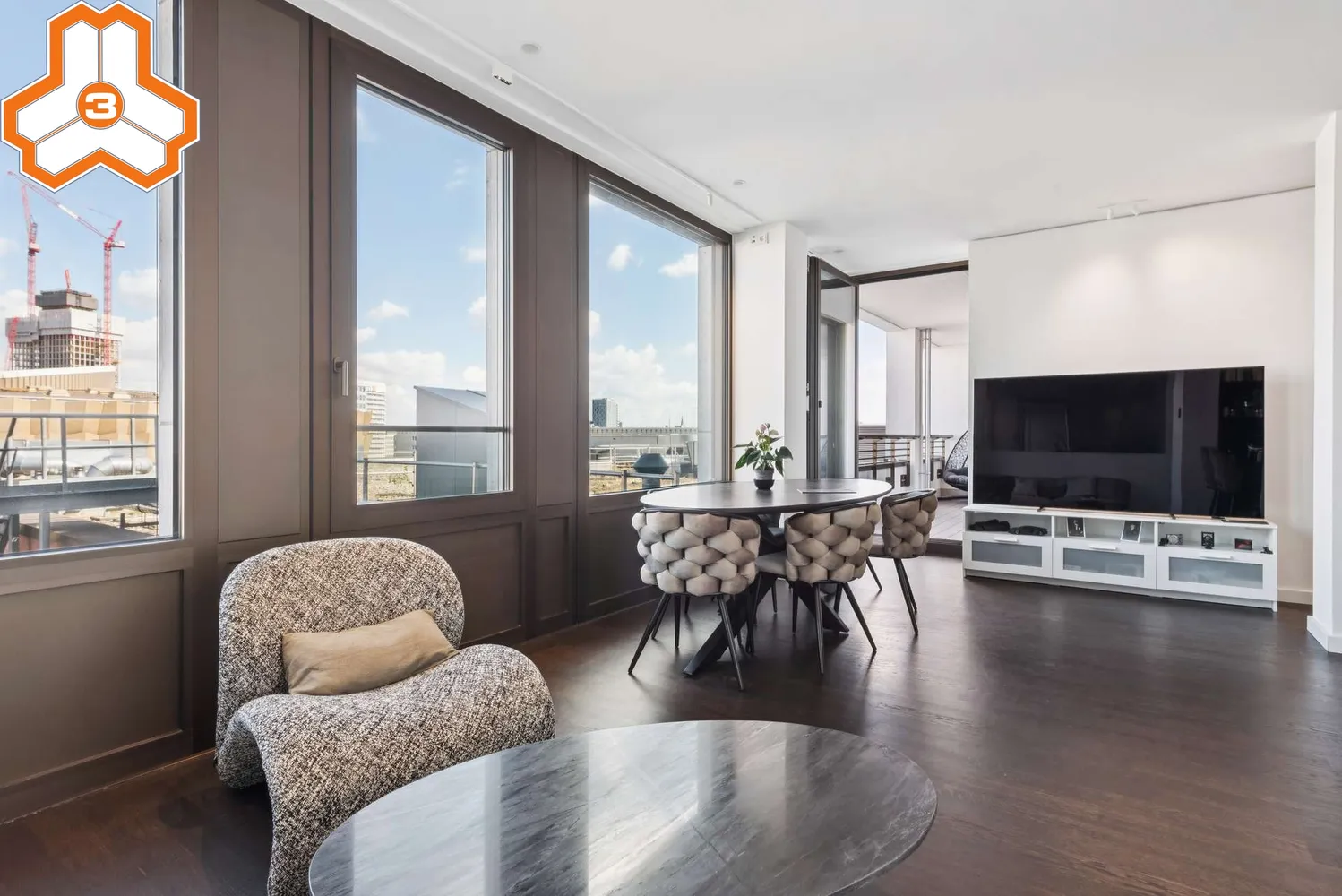 3 Zimmer Wohnung mit 106 m² in Berlin – Bild 2