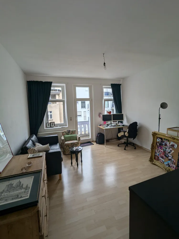 2 Zimmer Wohnung mit 60 m² in Aachen – Bild 1