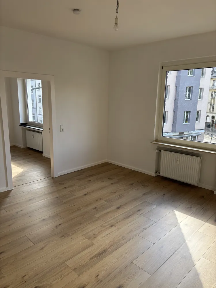 3 Zimmer Wohnung mit 85 m² in Düsseldorf – Bild 1