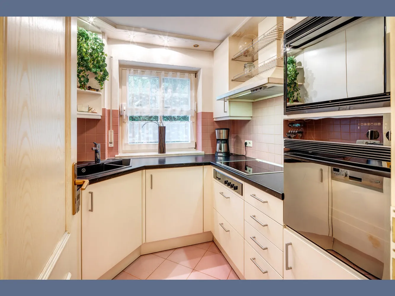 3 room apartment with 70 m² in Munich – Photo 10