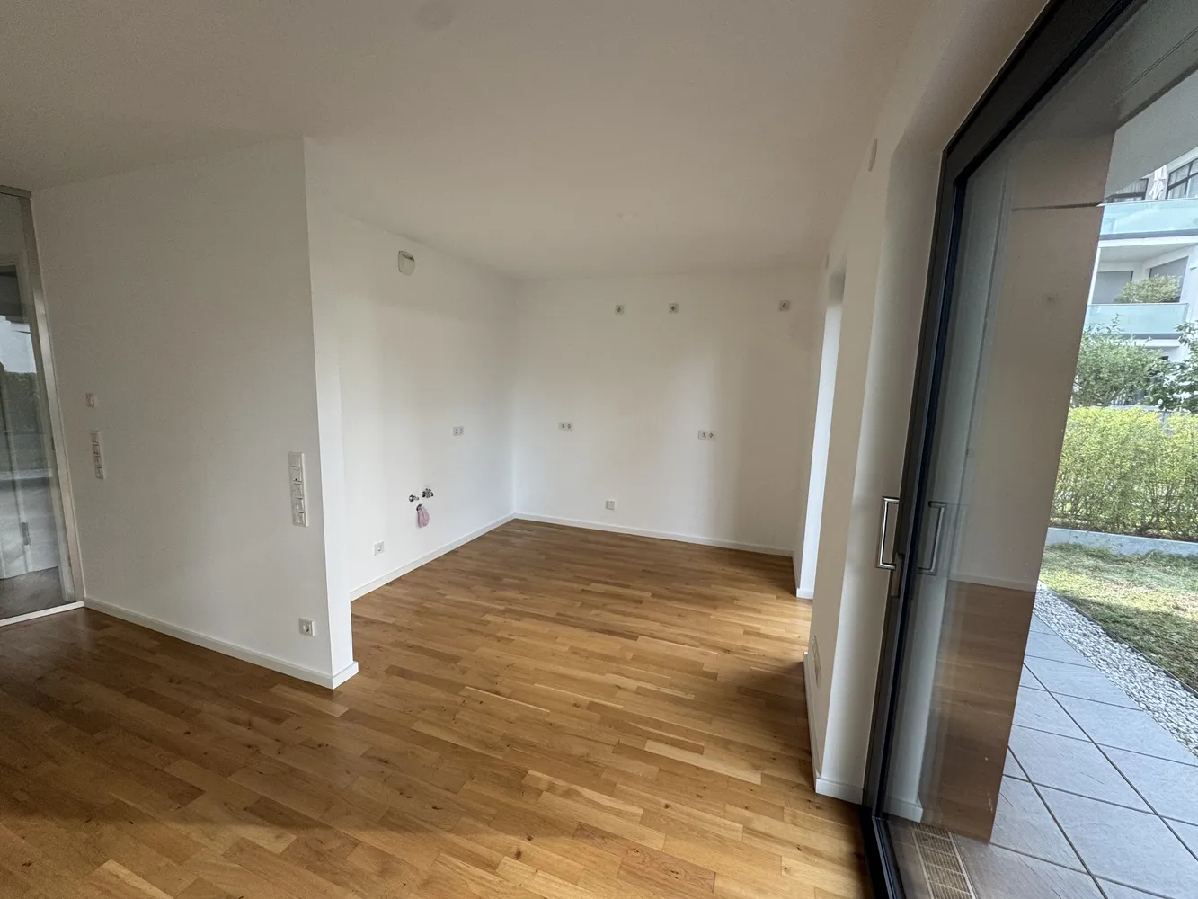 2 room apartment with 95 m² in Magdeburg – Photo 5