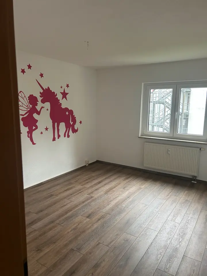 5 Zimmer Wohnung mit 110 m² in Gera – Bild 3