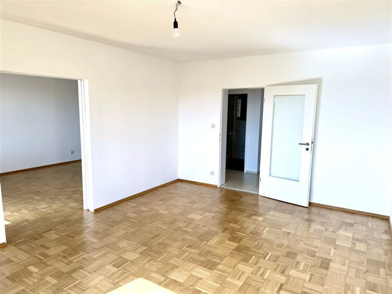 2 Zimmer Wohnung mit 70 m² in Nürnberg – Bild 4