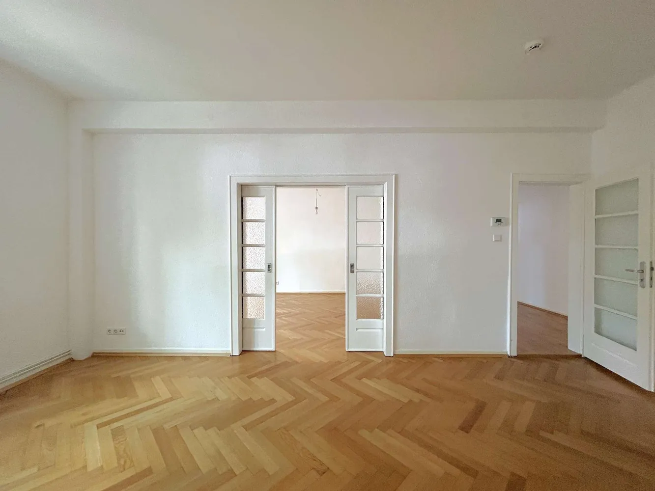 4 Zimmer Wohnung mit 99 m² in Hannover – Bild 2