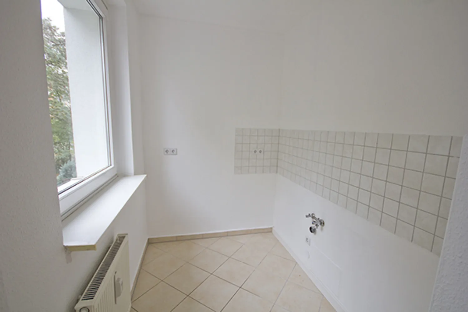 2 Zimmer Wohnung mit 41 m² in Halle (Saale) – Bild 12