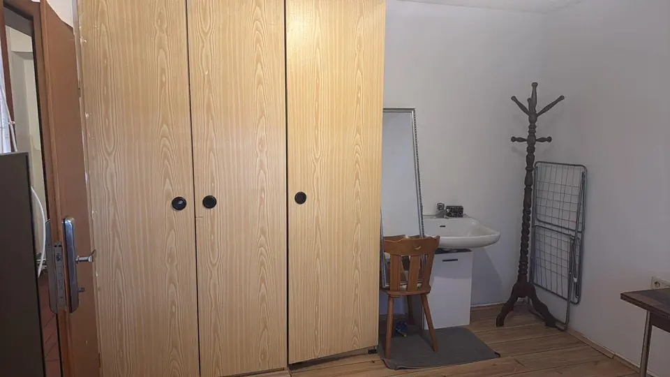 WG-Zimmer mit 13 m² in Metzingen – Bild 3