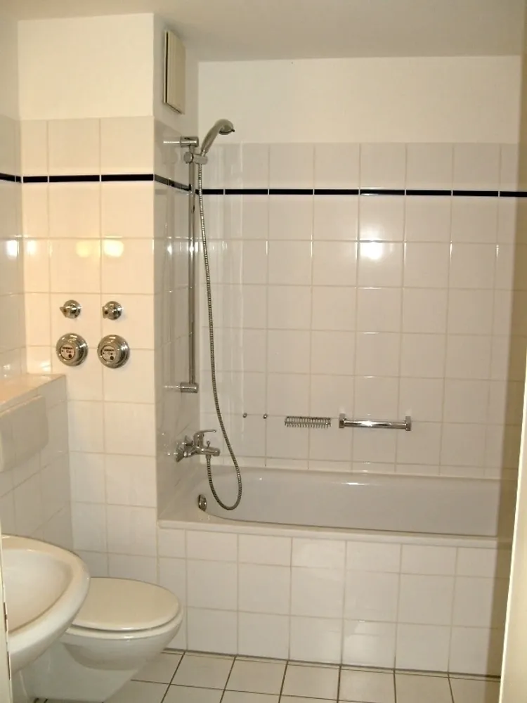 1 room apartment with 39 m² in Cologne – Photo 3