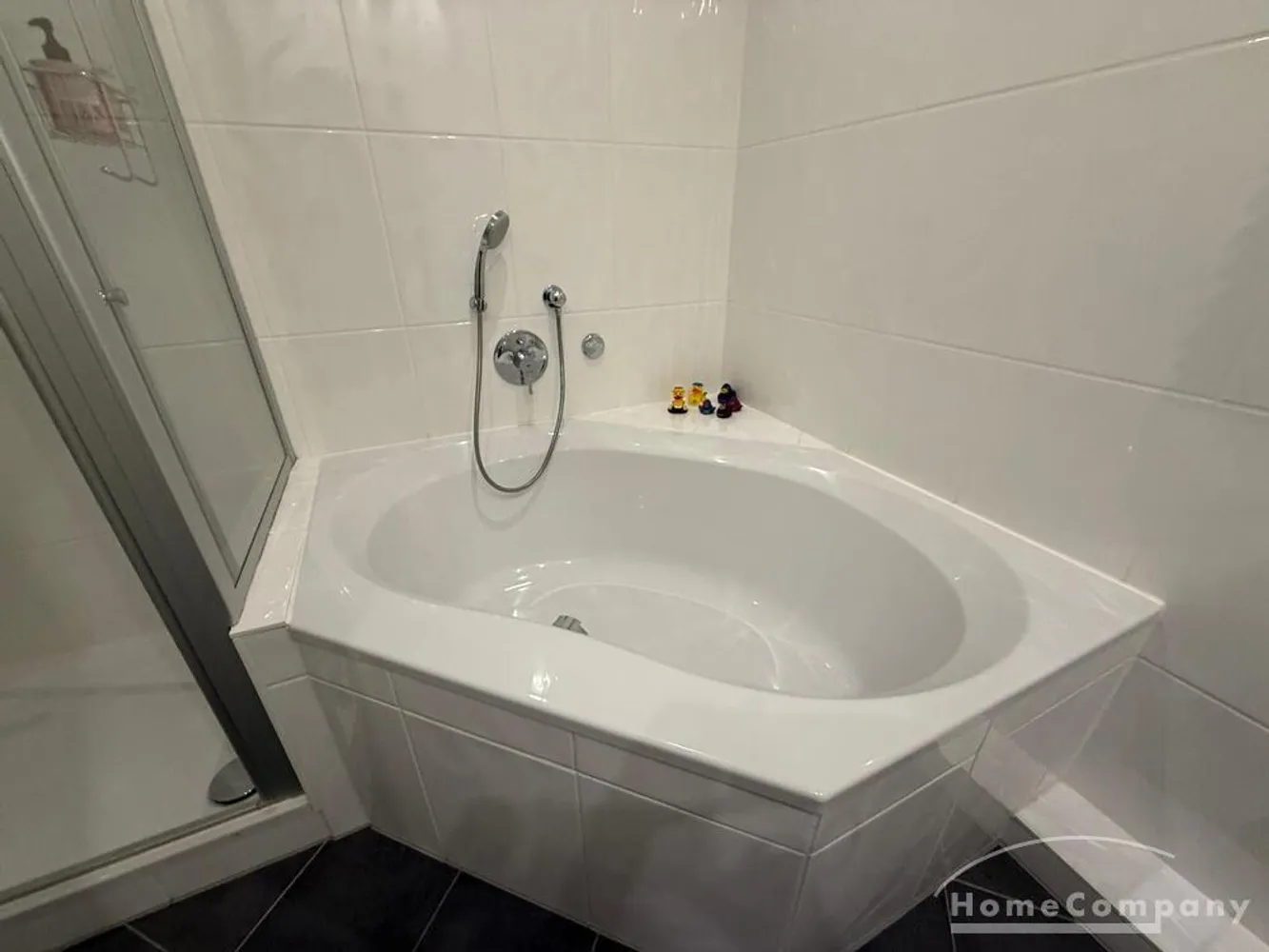 4 Zimmer Wohnung mit 108 m² in Frankfurt am Main – Bild 9