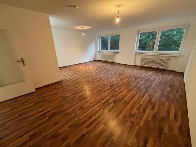 4 Zimmer Wohnung mit 98 m² in Mönchengladbach – Bild 1