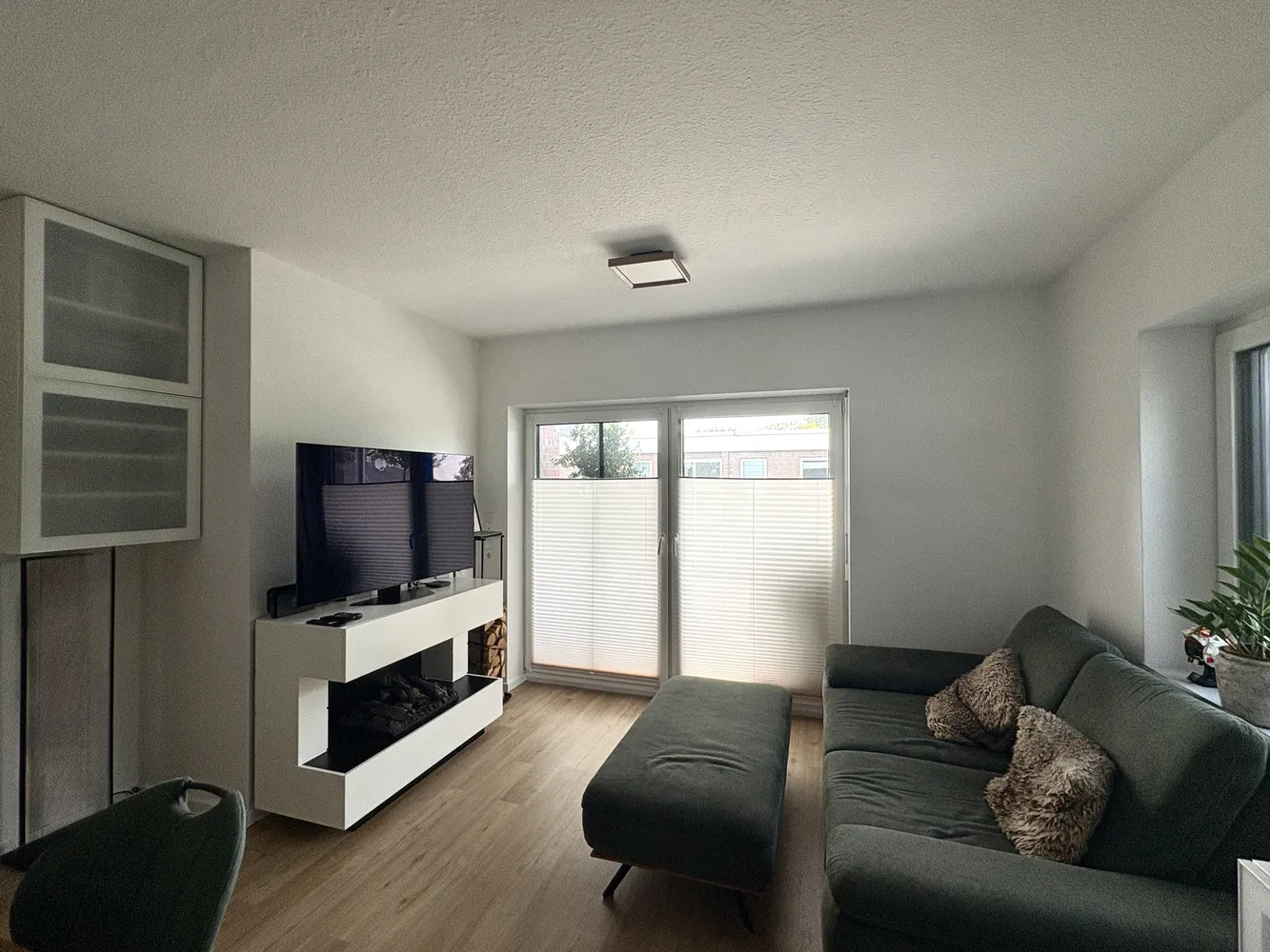 2 Zimmer Wohnung mit 70 m² in Oldenburg – Bild 2