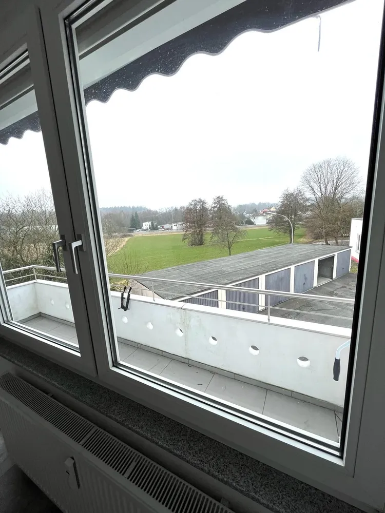 3 Zimmer Wohnung mit 70 m² in Hof – Bild 1