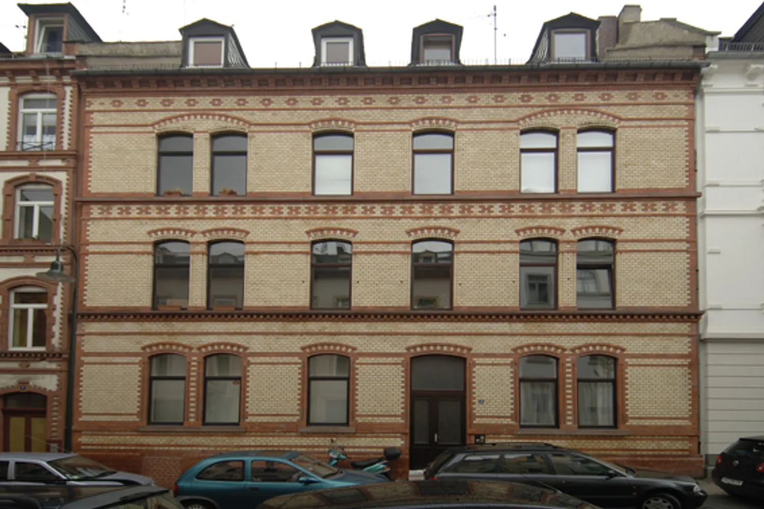 2 Zimmer Wohnung mit 30 m² in Wiesbaden – Bild 1
