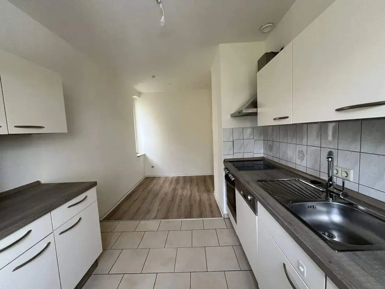 3 room apartment with 80 m² in Chemnitz – Photo 3