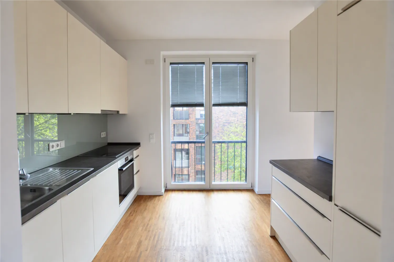 2 room apartment with 67 m² in Hanover – Photo 10