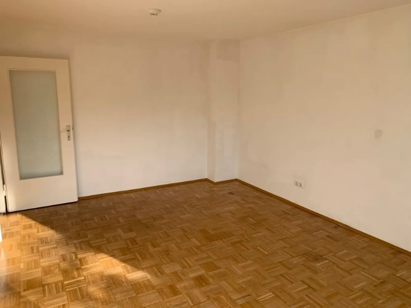 1 Zimmer Wohnung mit 37 m² in Regensburg – Bild 2