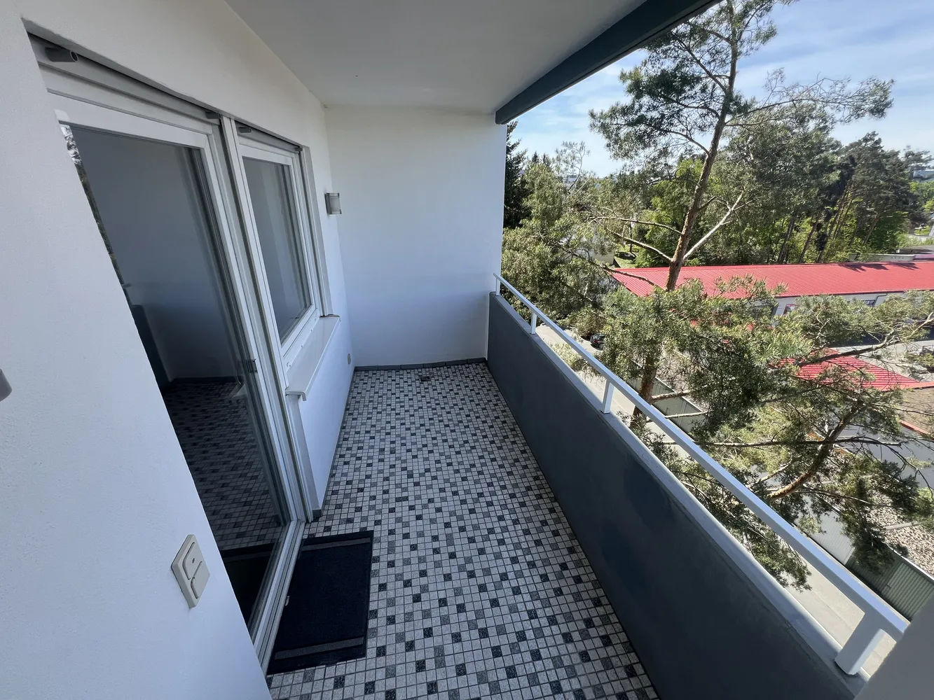 3 Zimmer Wohnung mit 82 m² in Erlangen – Bild 1