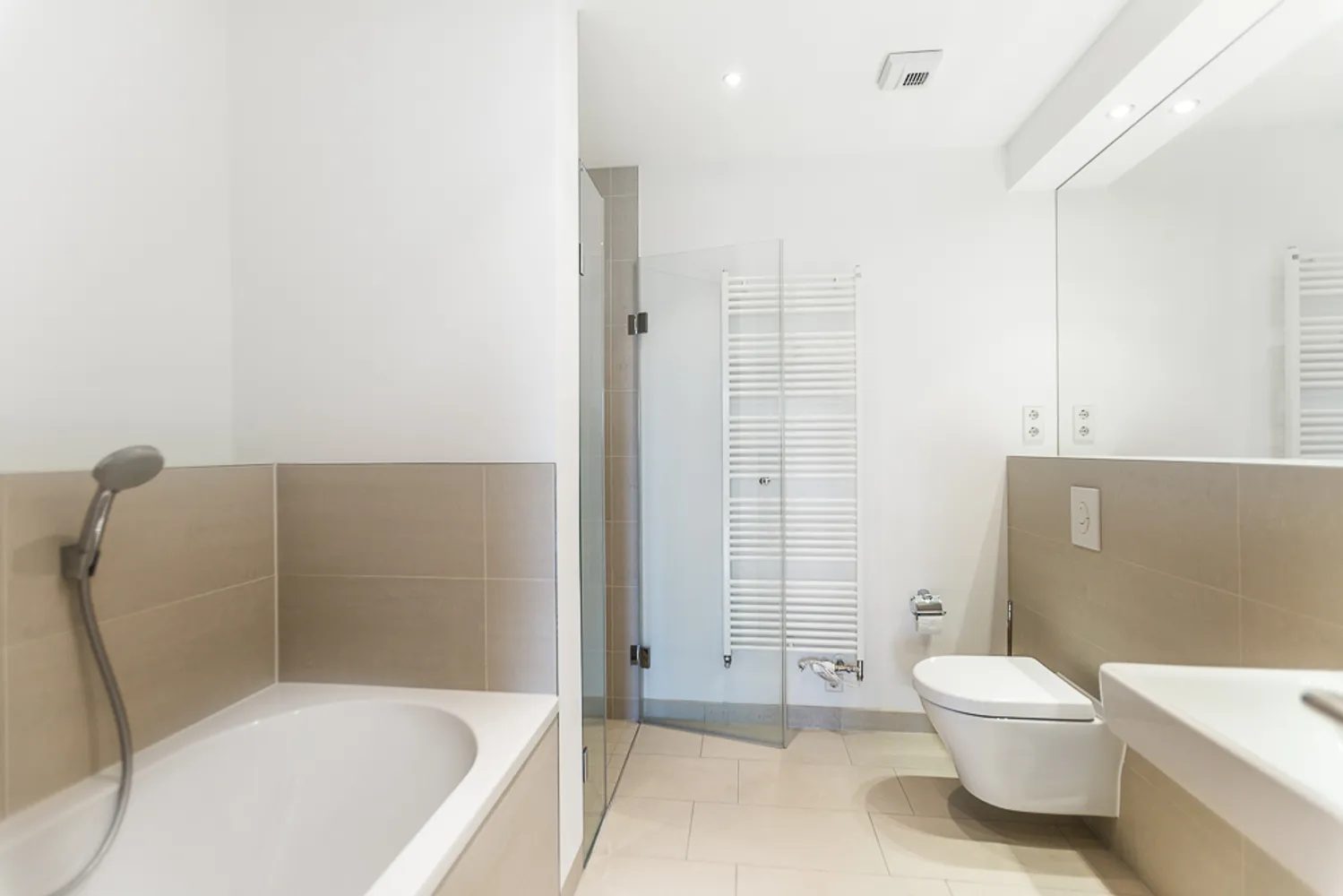 3 Zimmer Wohnung mit 122 m² in Berlin – Bild 11