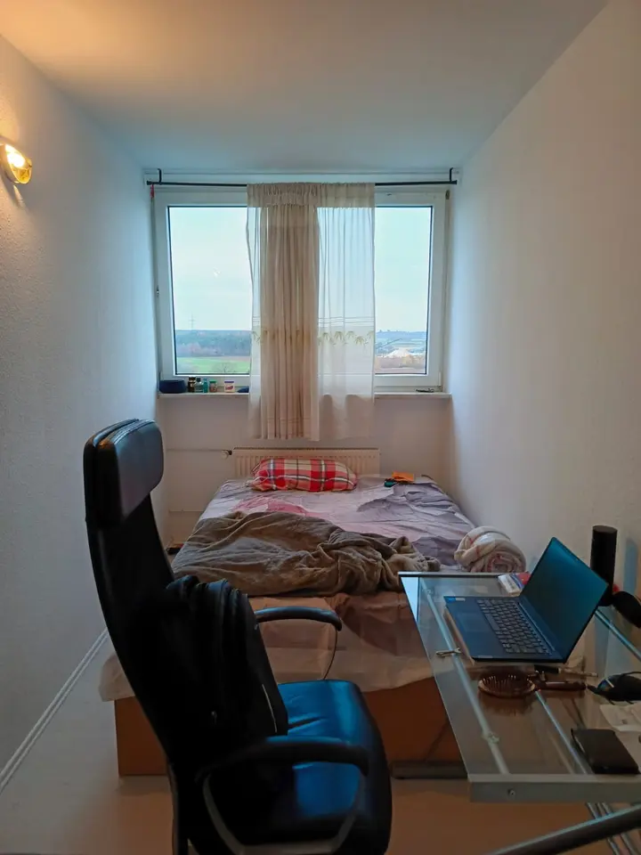 Shared room with 12 m² in Dietzenbach – Photo 2